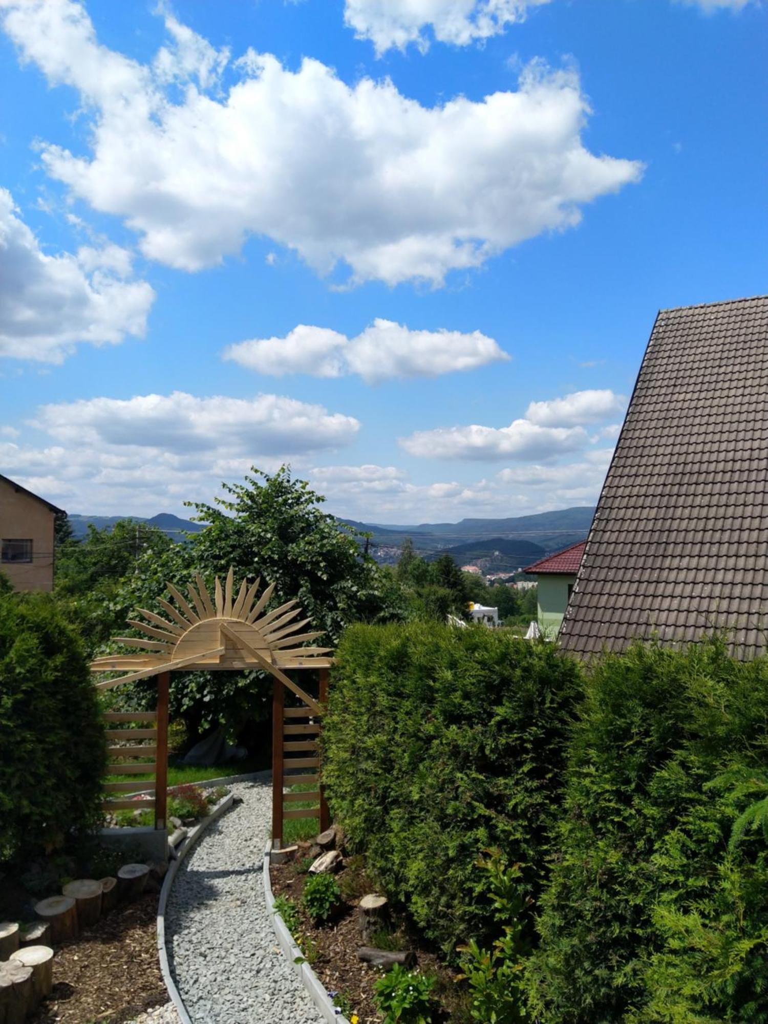 Apartmany Sharka -Sarka Justrova Decin Camera foto